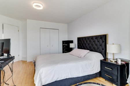 1215 Rue des Azalées, H7Y 2E3, Laval - Photo 2