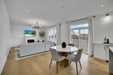 For Lease - 24 Cesar Place, Hamilton, Ontario - Photo 2