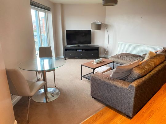 2 Bed Flat, Leylands Road, LS2 - Photo 1