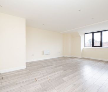 2 bedroom flat to rent, - Photo 1