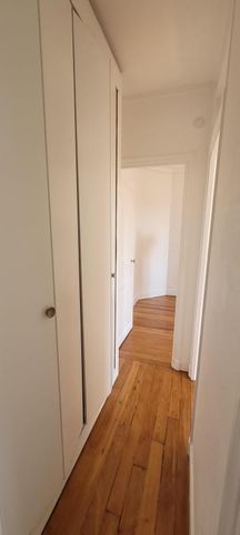 Location Appartement 1 pièce 31m² BOULOGNE BILLANCOURT 92100 - Photo 5