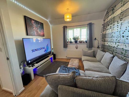 2 bedroom apartment to rent - Photo 1