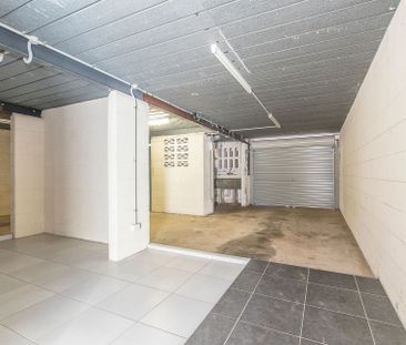 4/63 Cook Street, North Ward - Photo 5