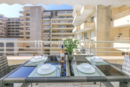 Studio avec terrasse dans le carré d'or - Photo 5