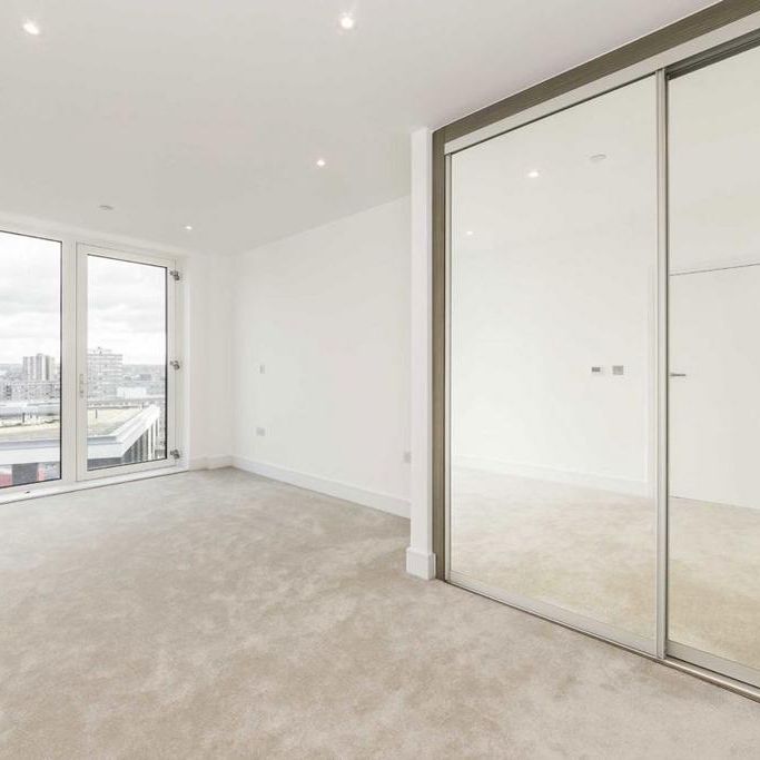 3 bedroom flat to rent - Photo 1