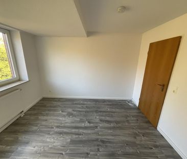 Helle, geräumige 3-ZKB-Balkonwohnung in der 3. Etage in der Südstad... - Photo 6