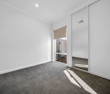 LUXURY LIVING - 6 Month Lease - Photo 5