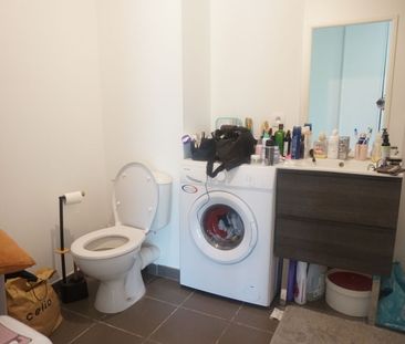 Location Appartement 2 pièces 46m² MARCQ EN BAROEUL 59700 - Photo 2