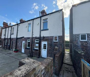 2 bedroom house to rent - Photo 1