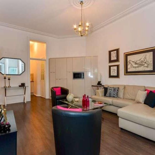 Moscow Mansions, Earls Court, SW5 - Photo 1