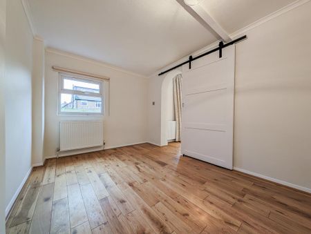 4 bedroom detached house to rent - Photo 4