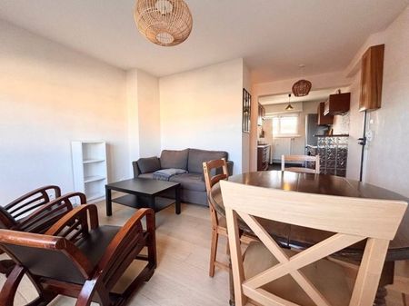 T3 MEUBLE AVEC TERRASSE - NEUDORF - Photo 3