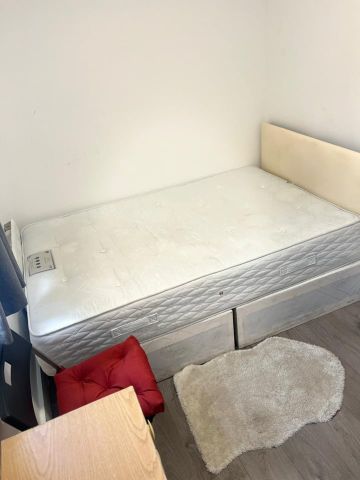 Room in a Shared Flat, Mora Road, NW2 - Photo 2