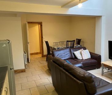 22 Agincourt Street, Belfast, BT7 1RB - Photo 2