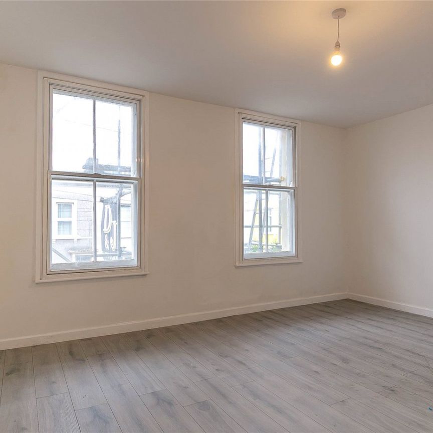 Argyle Road, - Photo 1