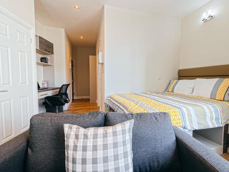 Studio to rent - Photo 4