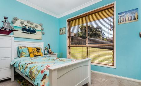 59 Rue Montaigne, Petrie QLD 4502 - House For Rent | Domain - Photo 4