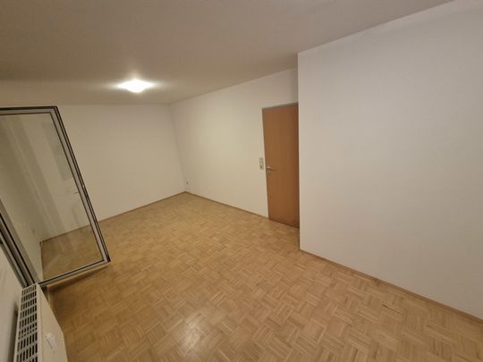 Moderne Neubauwohnung mit Balkon in zentraler Lage - Foto 1