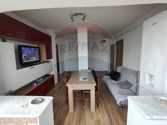 Apartament de inchiriat zona 1 Mai - Photo 1