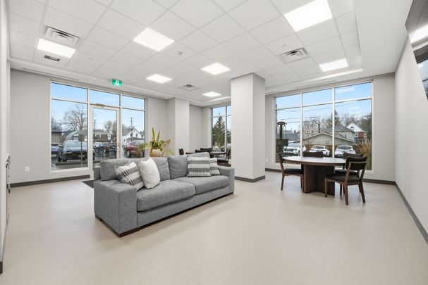 For Lease - 118 West Street Unit# 203, Port Colborne, Ontario - Photo 1