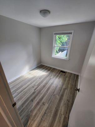 For Lease - 98 Corby Crescent Unit# 1, Brampton, Ontario - Photo 1