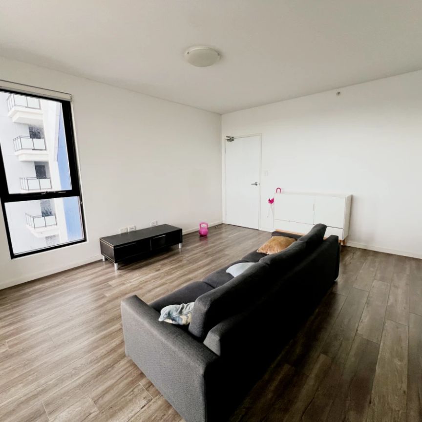 2 bed 2 bath-1306 - Photo 1