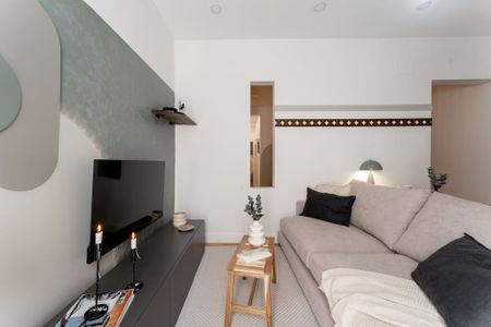 Calle de la Fuente del Berro, Madrid, Community of Madrid 28009 - Photo 5