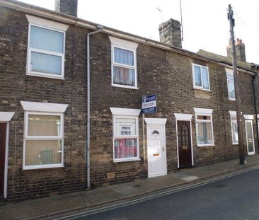 2 bedroom terraced house to rent - Photo 1