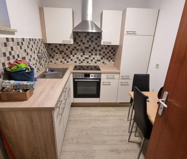 2-Zimmer-Wohnung mit Balkon Aufzug und Einbauküche in Töging - Photo 3