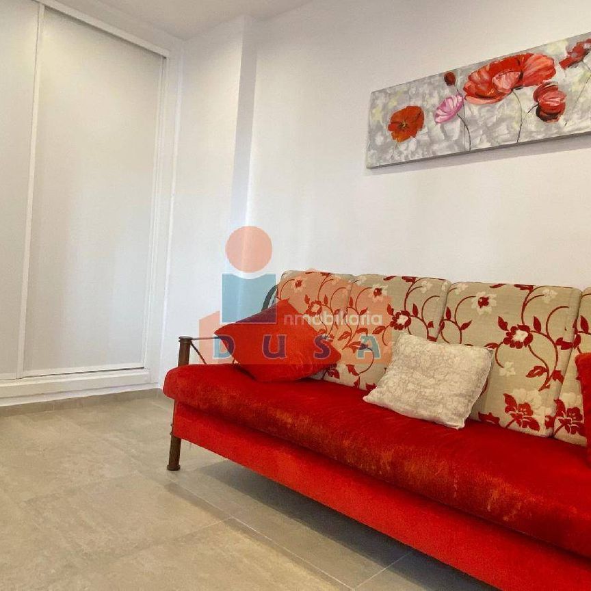 Alquiler | 3.000 €, 250 m² - Foto 1