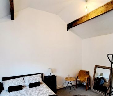 2 Bed Terraced House, Artisan View, S8 - Photo 4