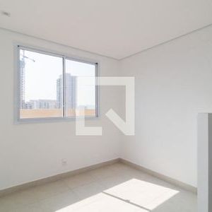 Apartamento para alugar com 32m², 2 quartos e sem vaga - Photo 2