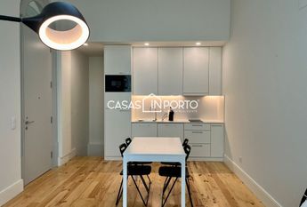T1 Duplex com piscina - Baixa do Porto