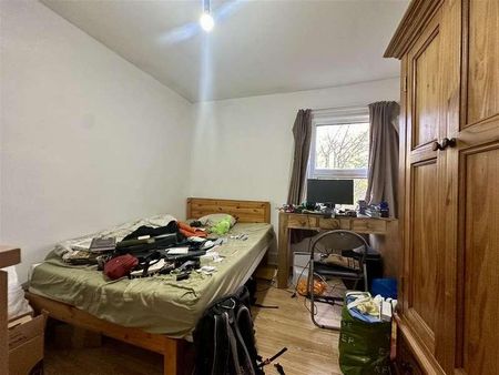 Newcombe Road, Southampton, SO15 - Photo 4