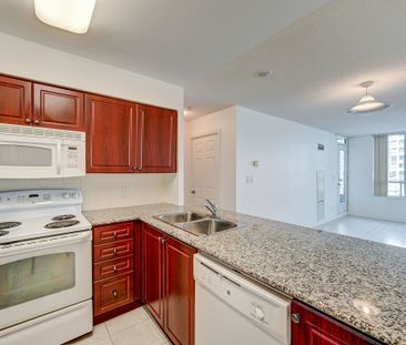 For Lease - 335 Rathburn Road Unit# 701, Mississauga, Ontario - Photo 6