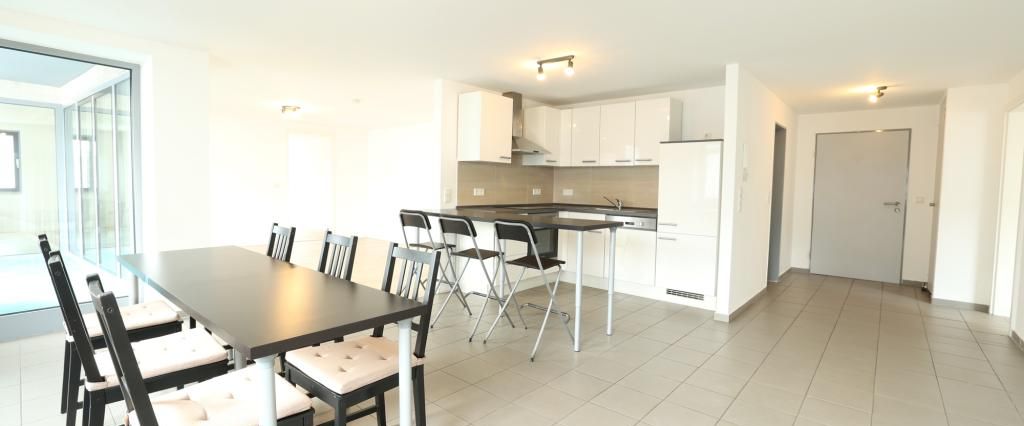 Attraktive 4-Zimmer-Wohnung mit offener Küche und Balkon in guter Lage - Foto 1