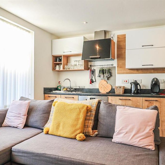 1 bedroom flat to rent - Photo 1