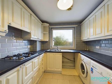 Douglasdale, East Kilbride, South Lanarkshire, G74 - Photo 2