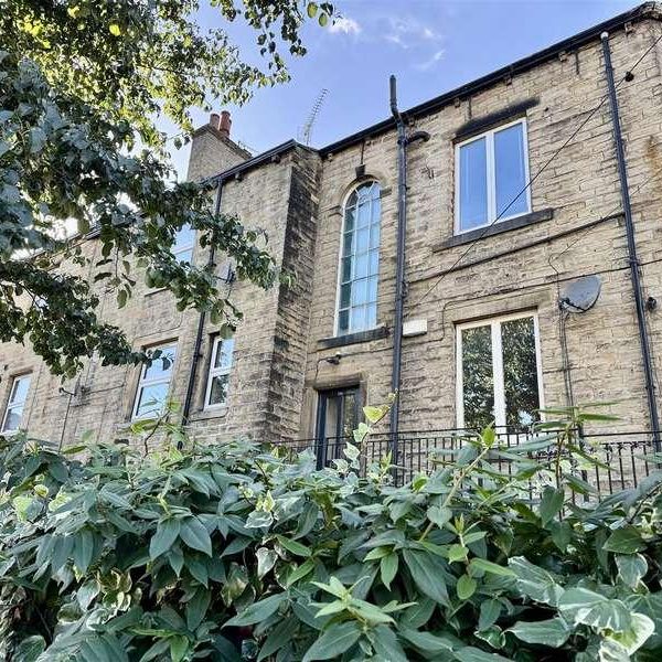 Huddersfield Road, Holmfirth, HD9 - Photo 1