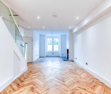 3 bedroom maisonette to rent - Photo 2