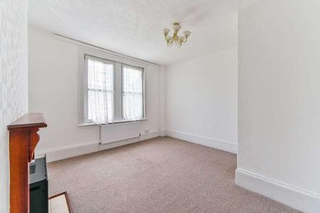 Lower Addiscombe Road, Croydon, CR0 - Photo 2