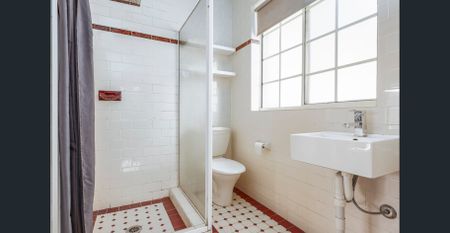 Charming & Peaceful One Bedroom House - Photo 2