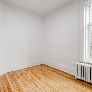 Studio à Louer 4088 Av Du Parc-Lafontaine - Montreal - Photo 2