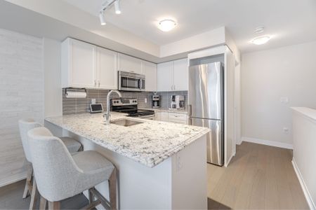 For Lease - 169 William Duncan Road, Toronto, Ontario - Photo 3