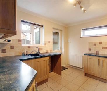 3 bedroom bungalow to rent - Photo 4