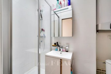 Appartement à louer à Paris 9Ème - Photo 3