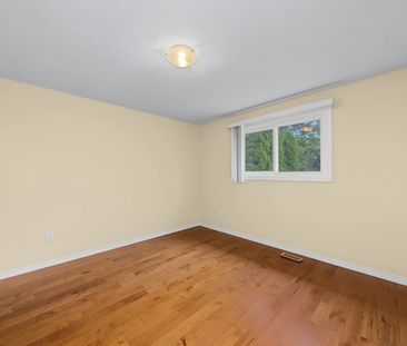 For Lease - 59 Aterno Drive Unit# Main, Hamilton, Ontario - Photo 5