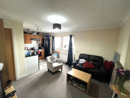 One Bedroom Flat - Photo 5