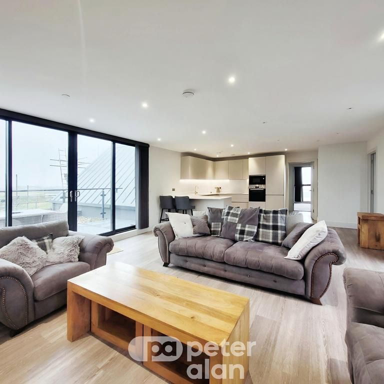 3 bedroom property to rent - Photo 1