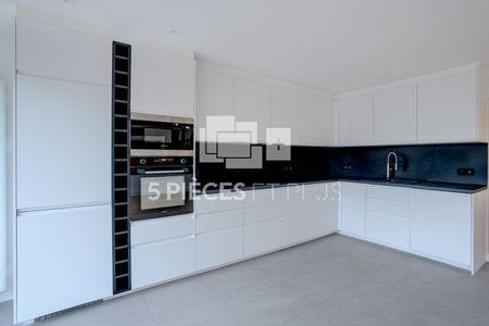 Location Appartement 4 pièces 90m² NEUILLY SUR SEINE 92200 - Photo 5